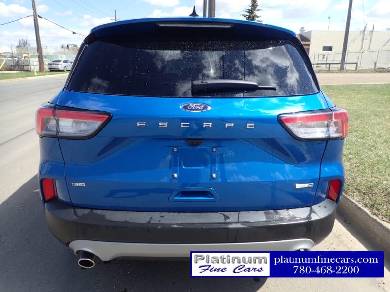 Ford Escape 2020 price $17,995