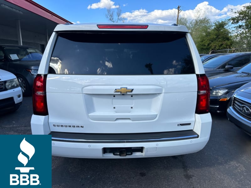 Chevrolet Suburban 2017 price $21,500