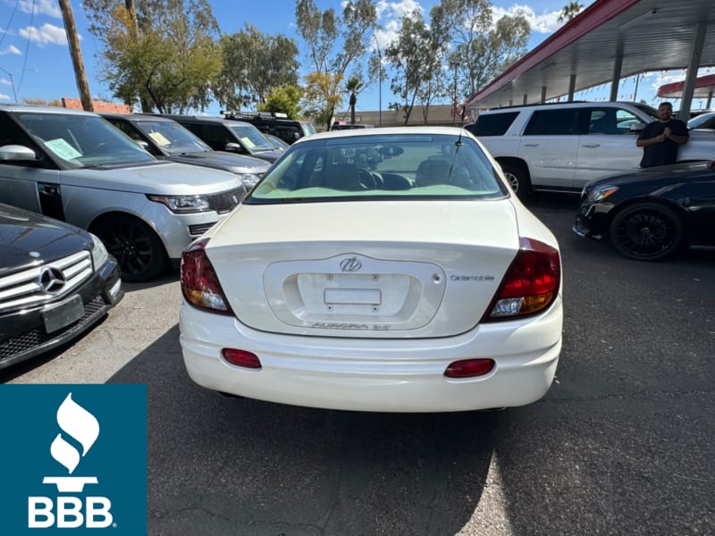 Oldsmobile Aurora 2001 price $5,990