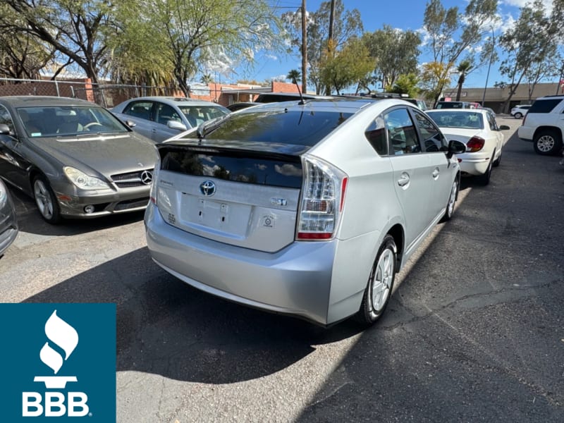 Toyota Prius 2010 price $7,500