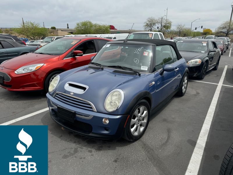 Mini Cooper Convertible 2006 price $6,990