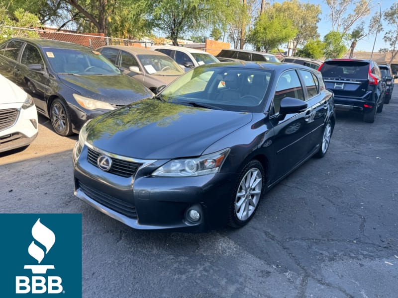 Lexus CT 200h 2011 price $8,350