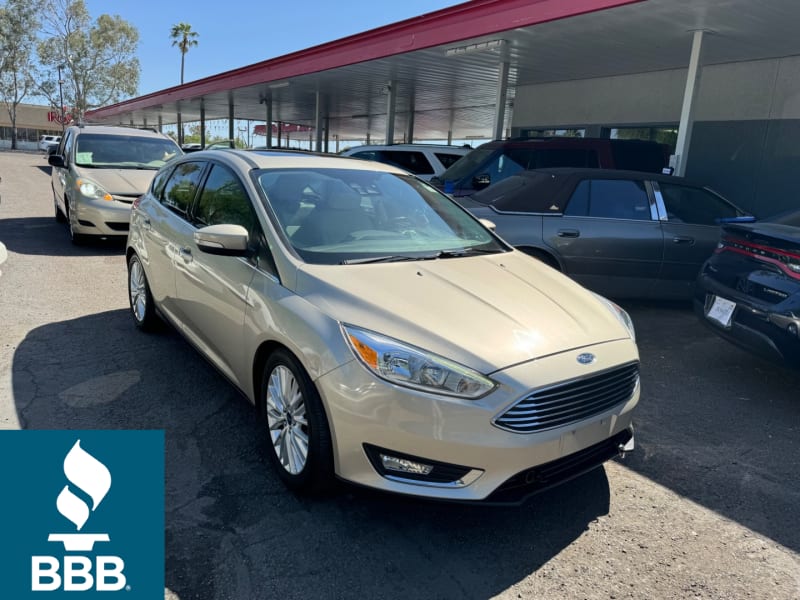 Ford Focus 2017 price $11,490