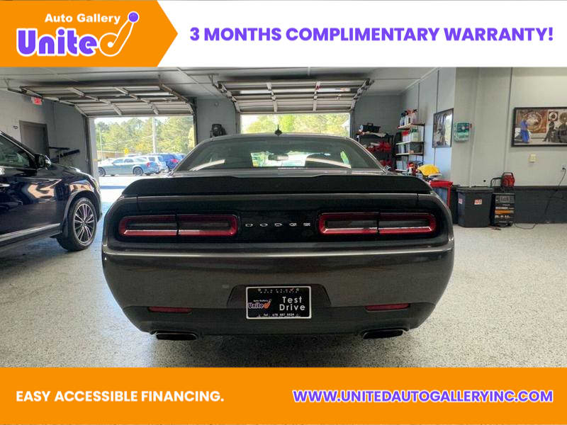 Dodge Challenger 2018 price $22,995