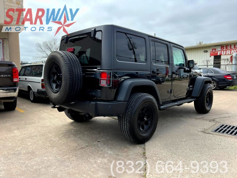 Jeep Wrangler Unlimited 2015 price $18,950