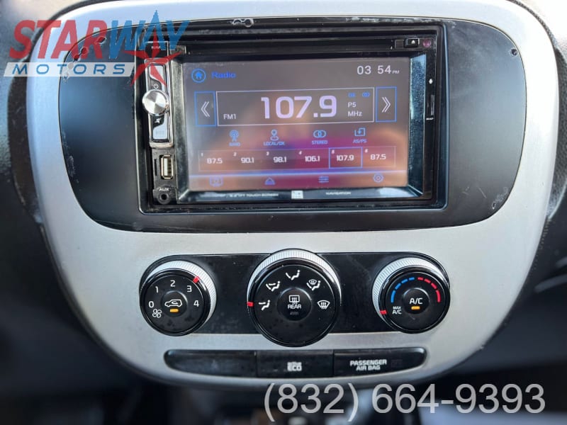 Kia Soul 2015 price $7,490