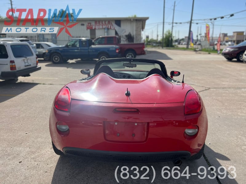 Pontiac Solstice 2009 price $8,995