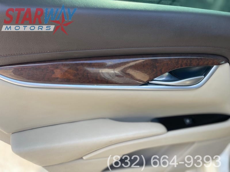 Cadillac XTS 2013 price $12,900