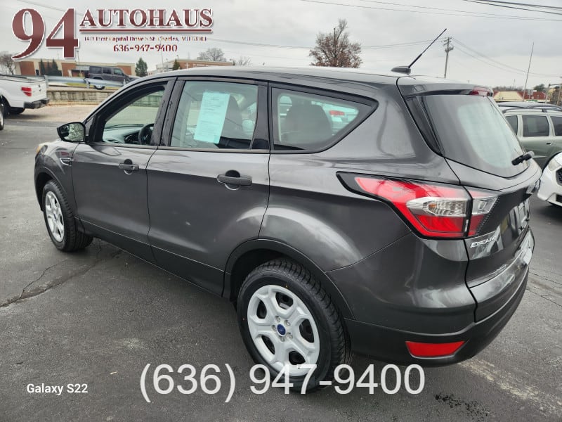 Ford Escape 2017 price $9,995