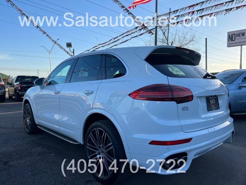 Porsche Cayenne 2017 price $44,995