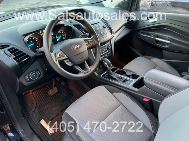 Ford Escape 2018 price $8,995