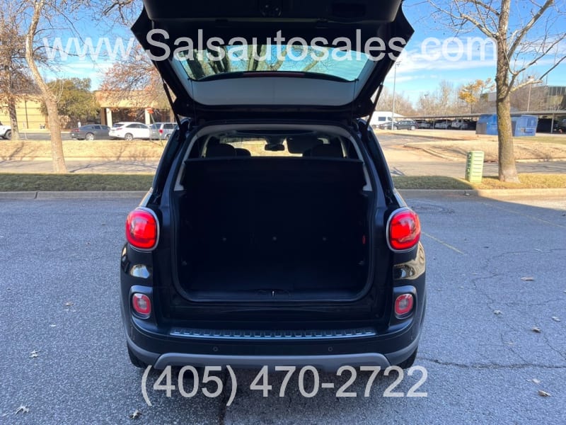 Fiat 500L 2014 price $8,995