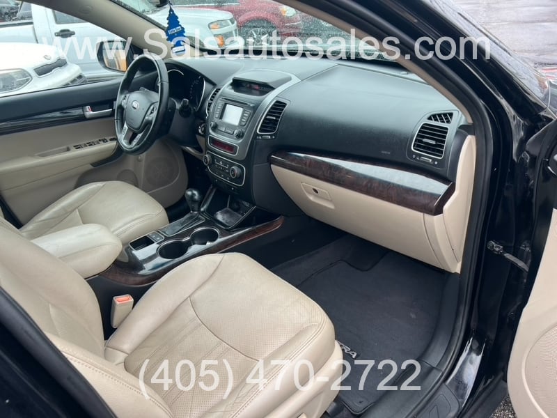 Kia Sorento 2015 price $8,995