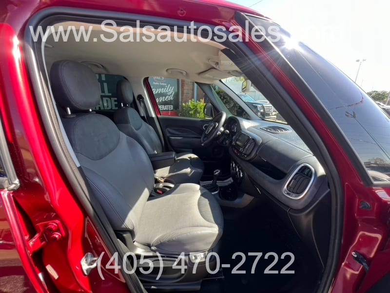 Fiat 500L 2014 price $8,995