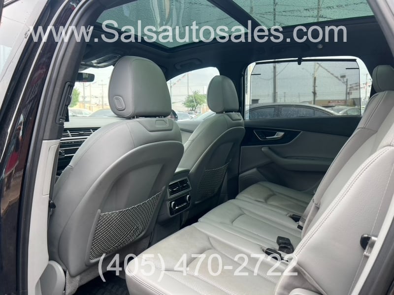 Audi Q7 2017 price $24,995