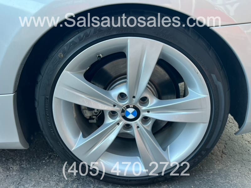 BMW 3-Series 2011 price $15,995