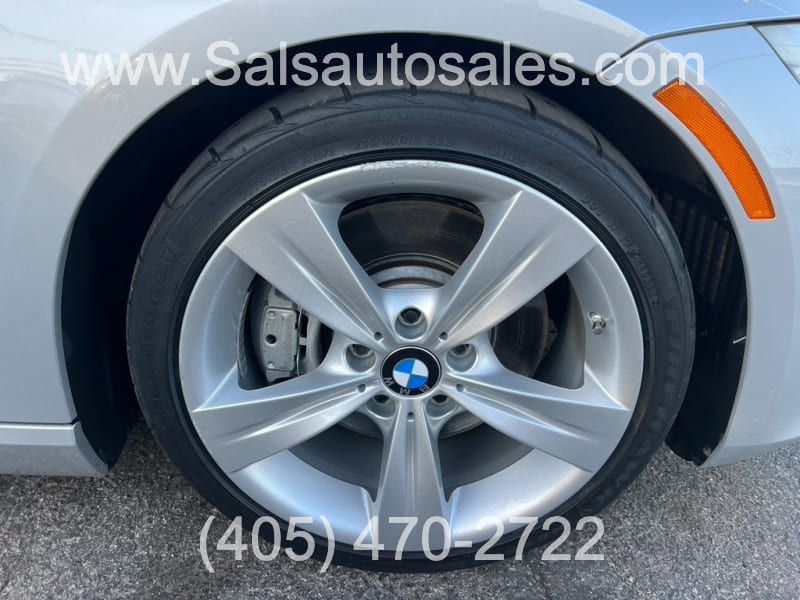 BMW 3-Series 2011 price $15,995