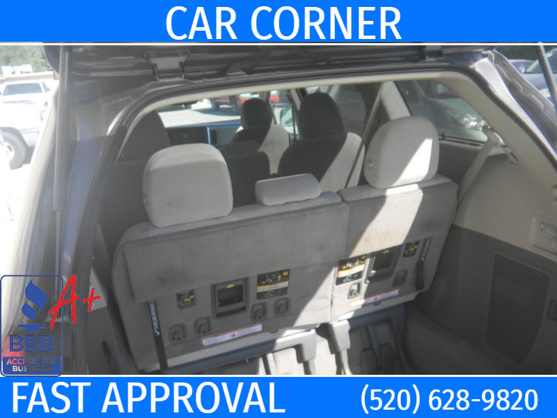 Toyota Sienna 2015 price $14,792