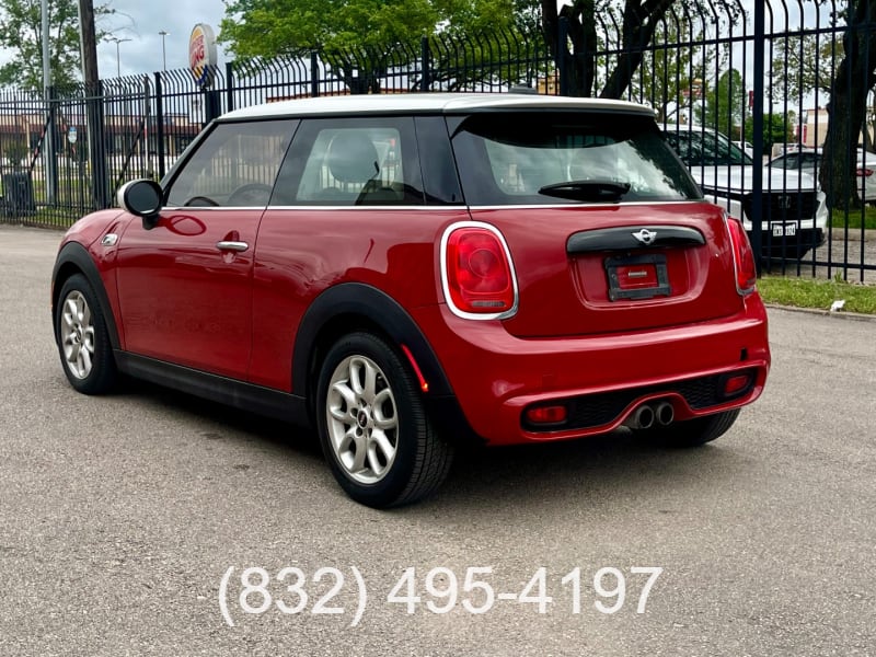 Mini Cooper Hardtop 2016 price 6500 CASH