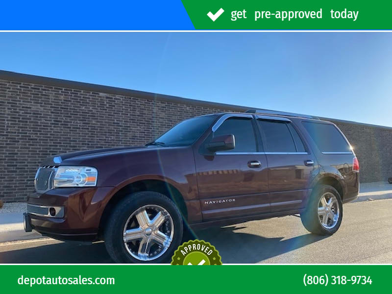 Lincoln NAVIGATOR 2011 price $2,500 Down