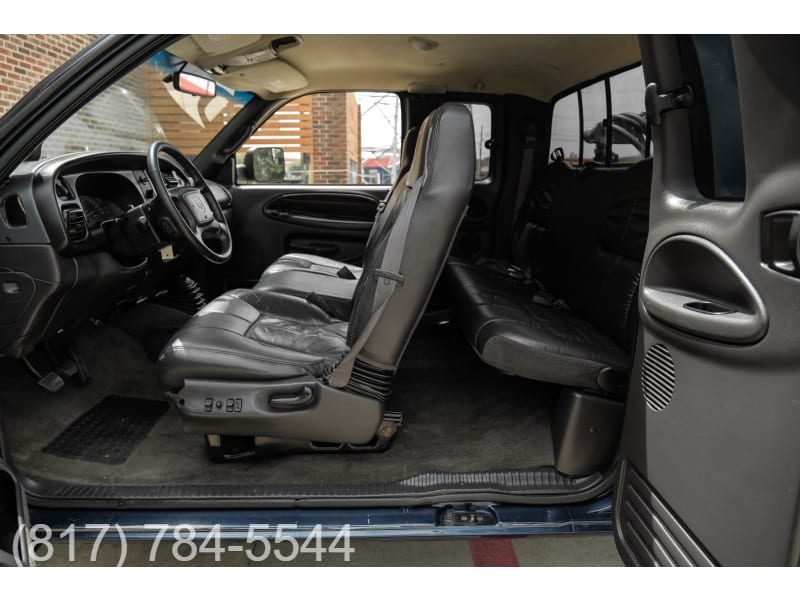 Dodge Ram 3500 2001 price $20,995