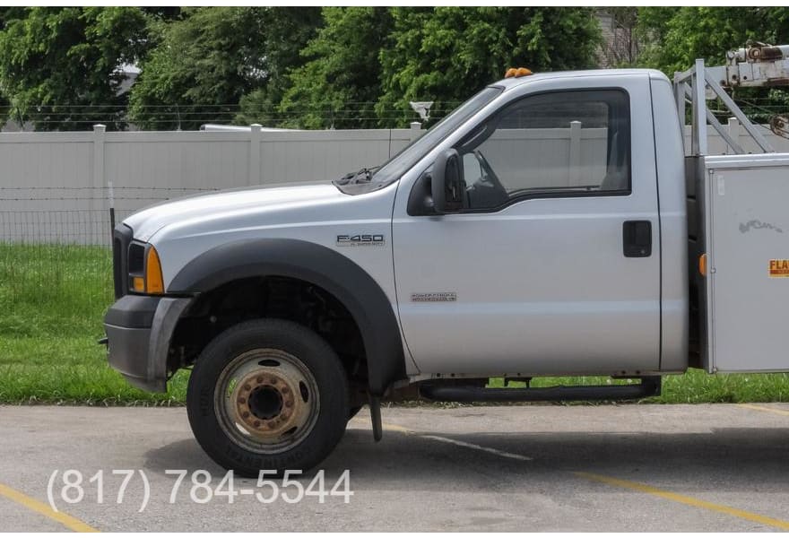 Ford Super Duty F-450 DRW 2007 price $17,995