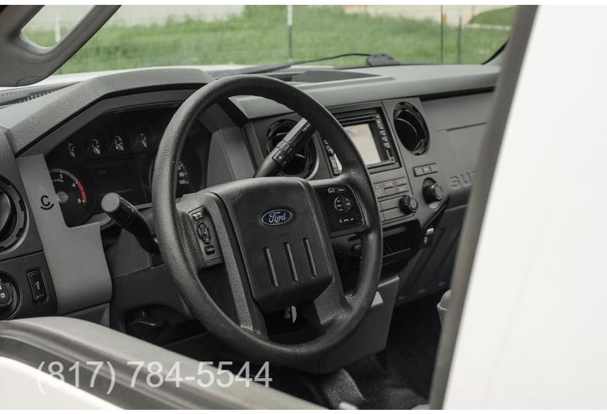 Ford Super Duty F-250 2016 price $31,995