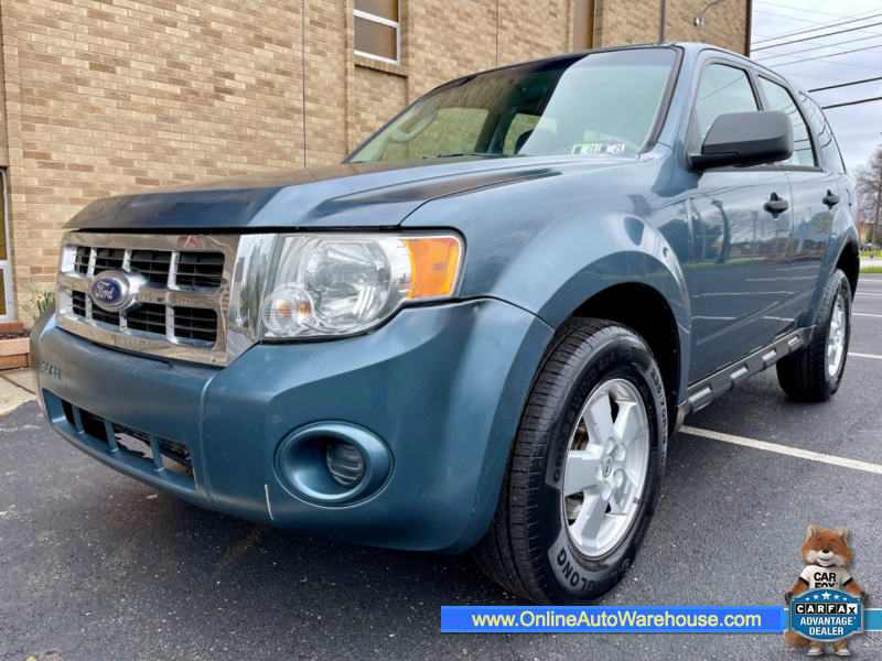 Ford Escape 2011 price $3,995