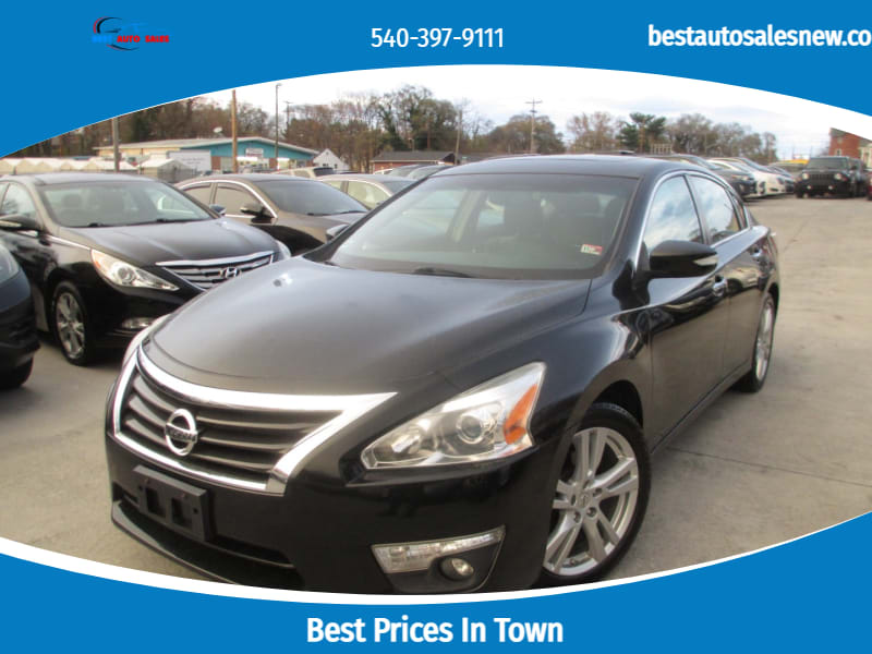 Nissan Altima 2013 price $8,900