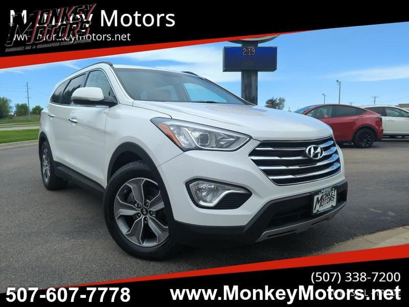 Hyundai Santa Fe 2014 price $13,995