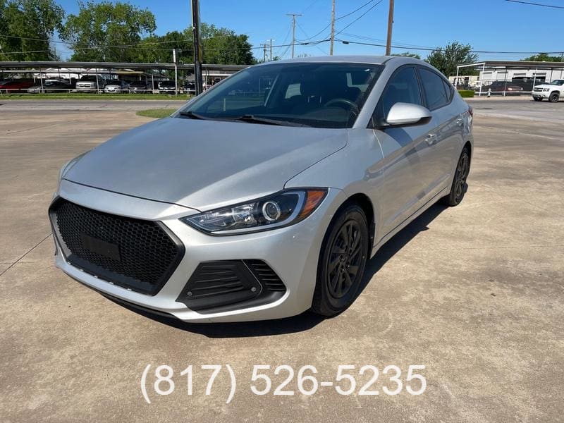 Hyundai Elantra 2017 price $9,900