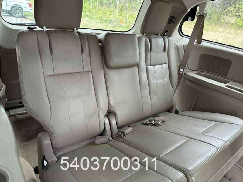 CHRYSLER TOWN & COUNTRY 2015 price $7,999