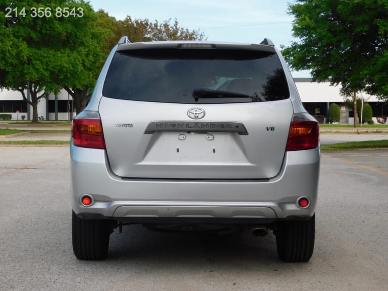 Toyota Highlander 2008 price $7,490