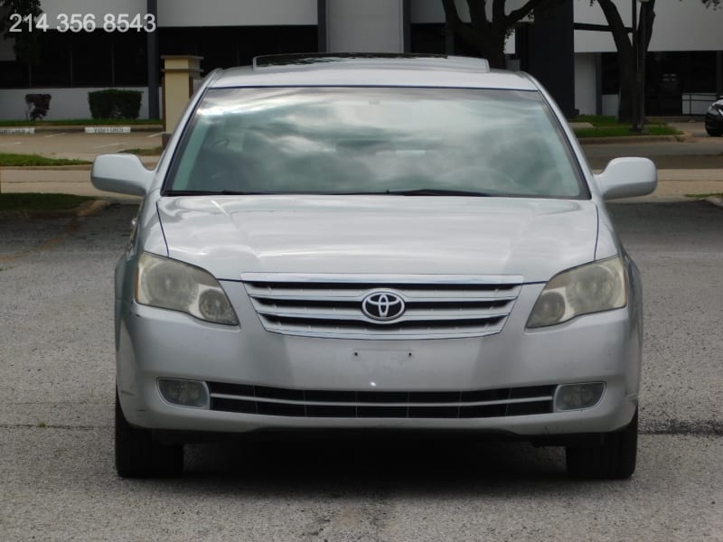 Toyota Avalon 2005 price $6,290