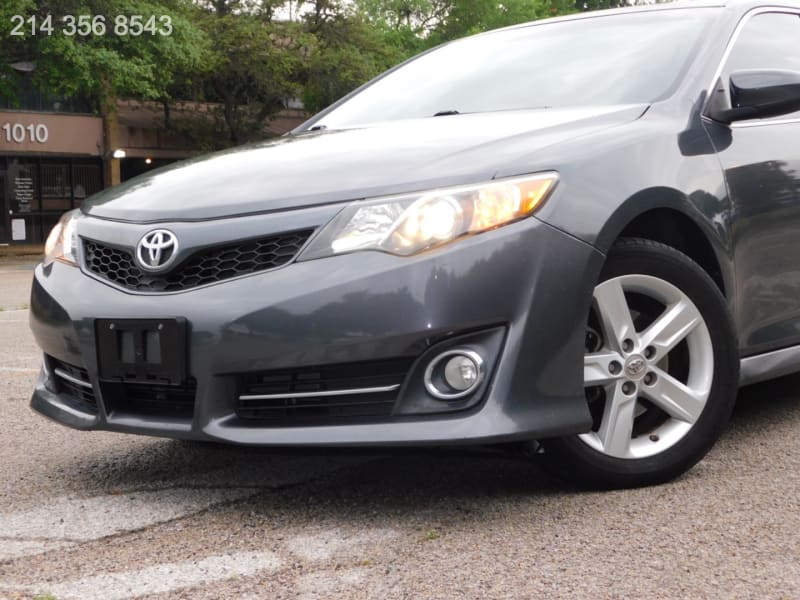 Toyota Camry 2012 price $7,990