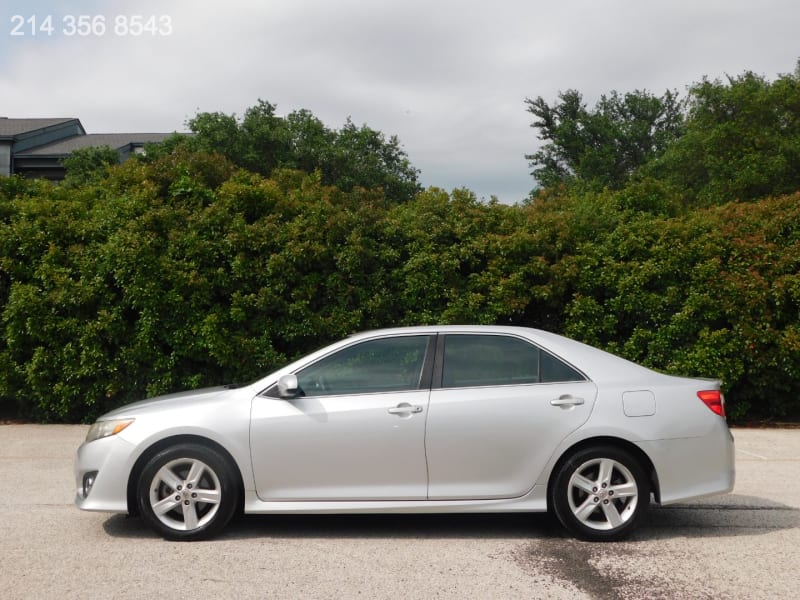 Toyota Camry 2012 price $7,490