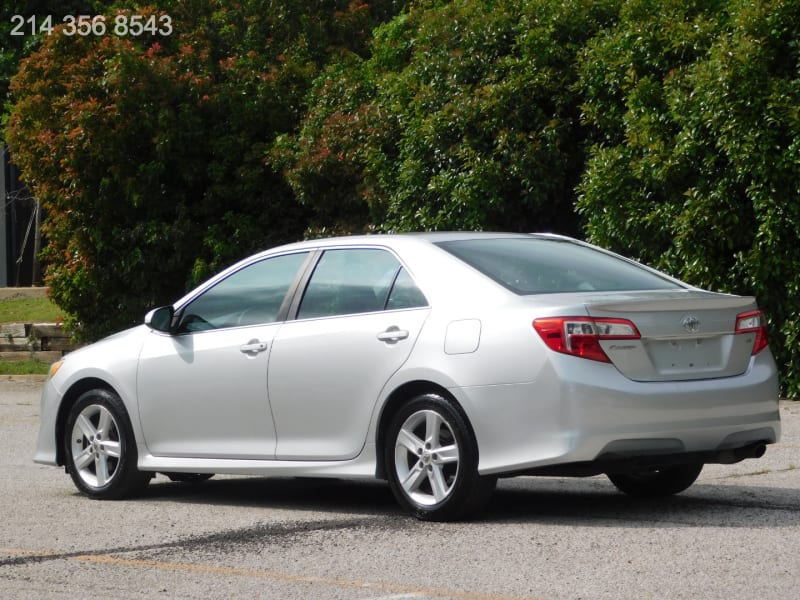 Toyota Camry 2012 price $7,490