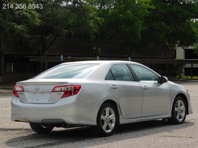 Toyota Camry 2012 price $7,490