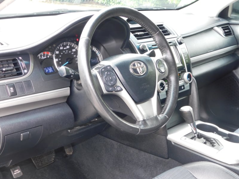 Toyota Camry 2012 price $7,490