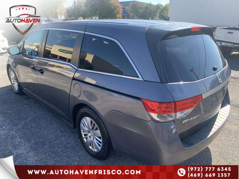 Honda Odyssey 2016 price $13,990