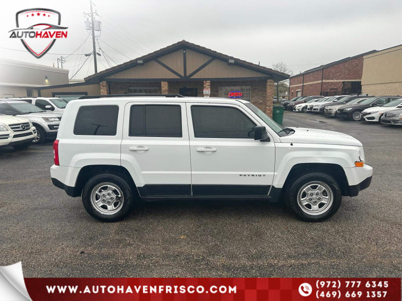 Jeep Patriot 2015 price $7,990