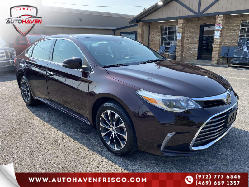 Toyota Avalon 2018 price $16,990