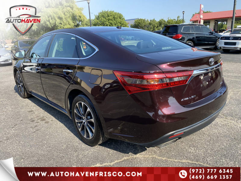 Toyota Avalon 2018 price $16,990