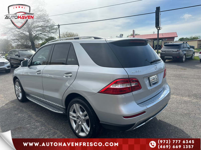 Mercedes-Benz M-Class 2013 price $13,990