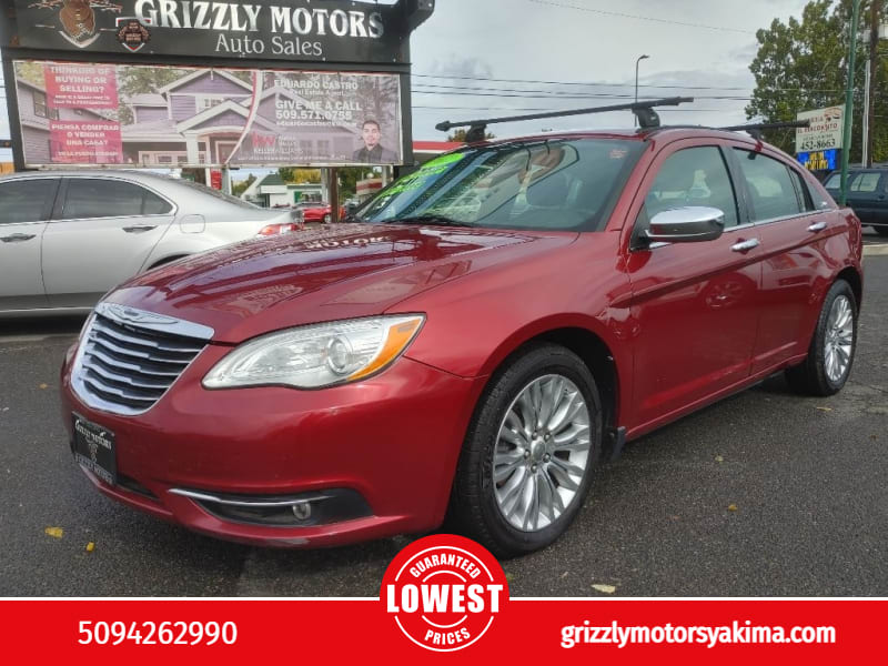 CHRYSLER 200 2011 price $5,999