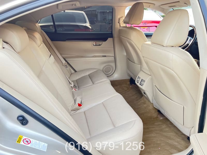 Lexus ES 350 2015 price $12,995