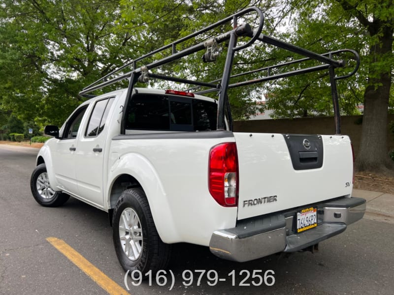 Nissan Frontier SV V6 Crew Cab RWD 2019 price $17,998