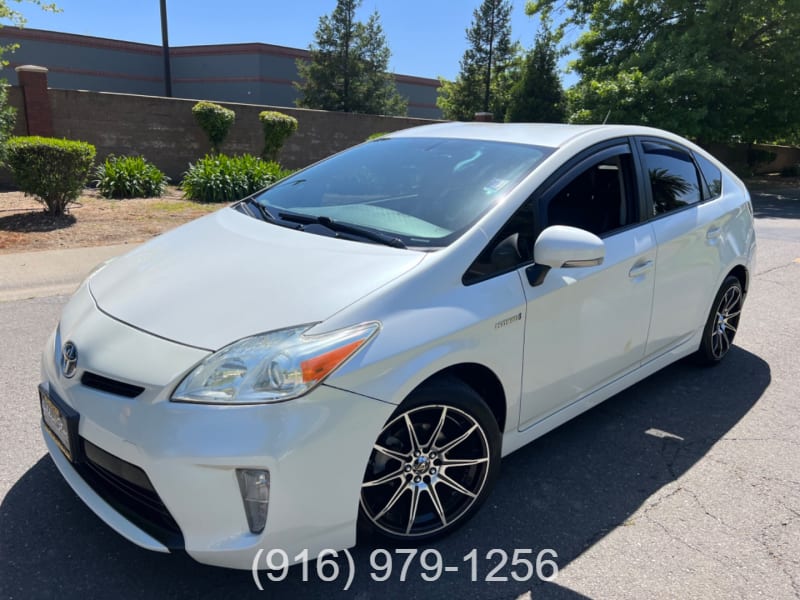 Toyota Prius Persona Series 2015 price $11,998