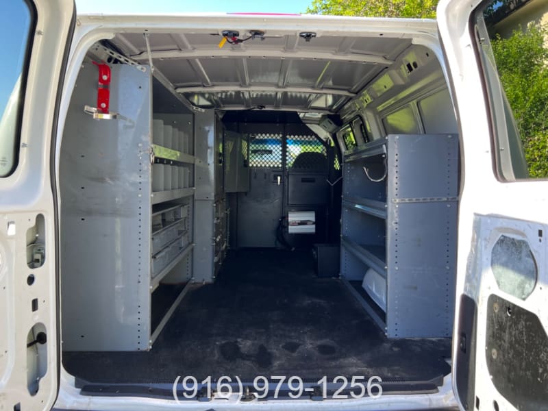 Ford Econoline Cargo Van 2007 price $9,998