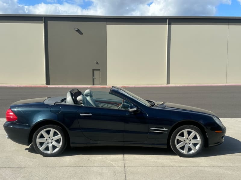 Mercedes-Benz SL-Class 2003 price $9,995